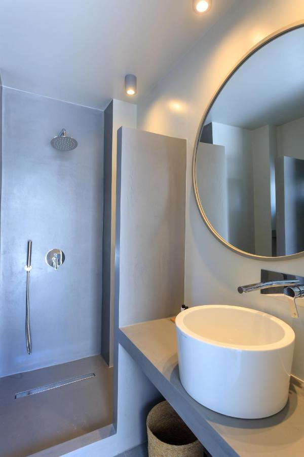 Iliades Luxury Boutique Suites Batsíon Dış mekan fotoğraf