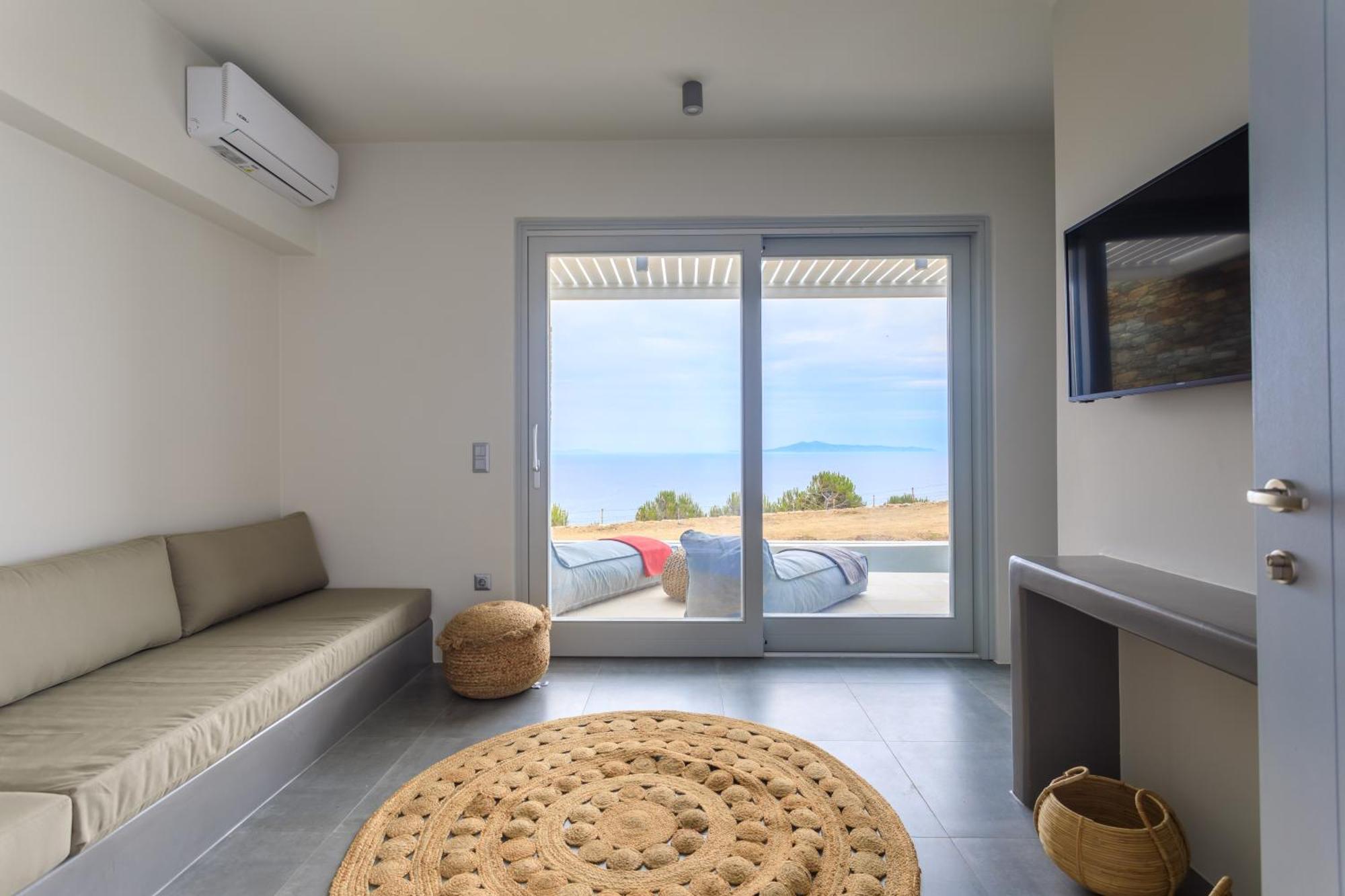 Iliades Luxury Boutique Suites Batsíon Oda fotoğraf